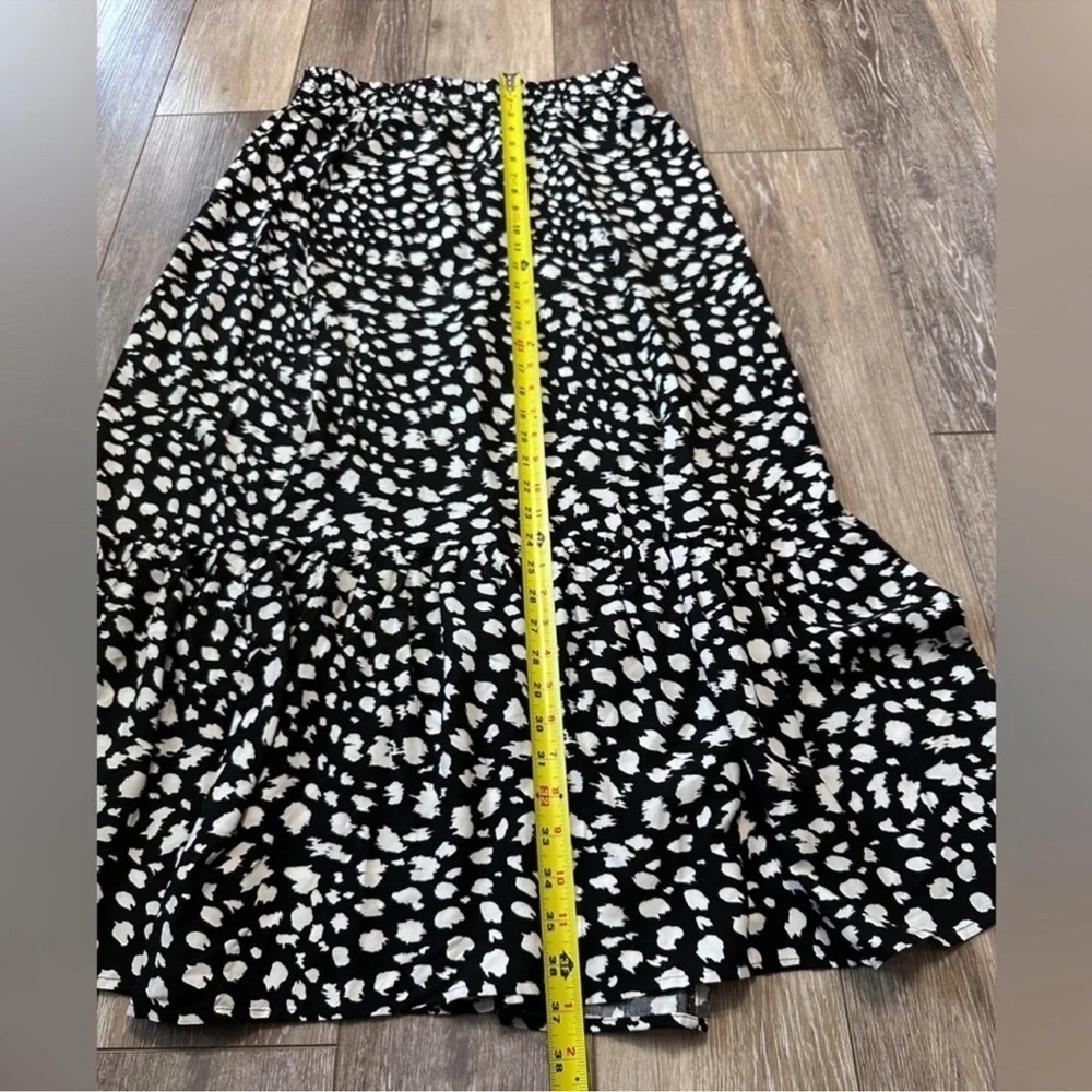Cato white and black Skirt with elastic waist and pockets. Excellent - Picture 2 of 7